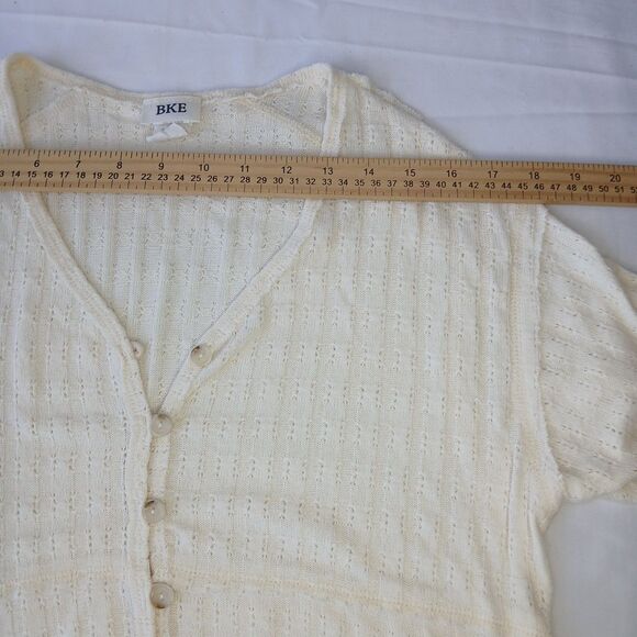 BKE Buckle Boho Knit Top Women's XS Ivory Ribbed V-Neck Short Sleeve Stretch - Picture 5 of 7